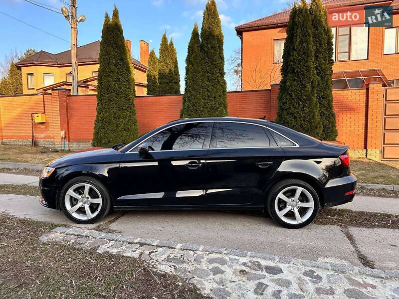 Седан Audi A3 2013 в Харкові