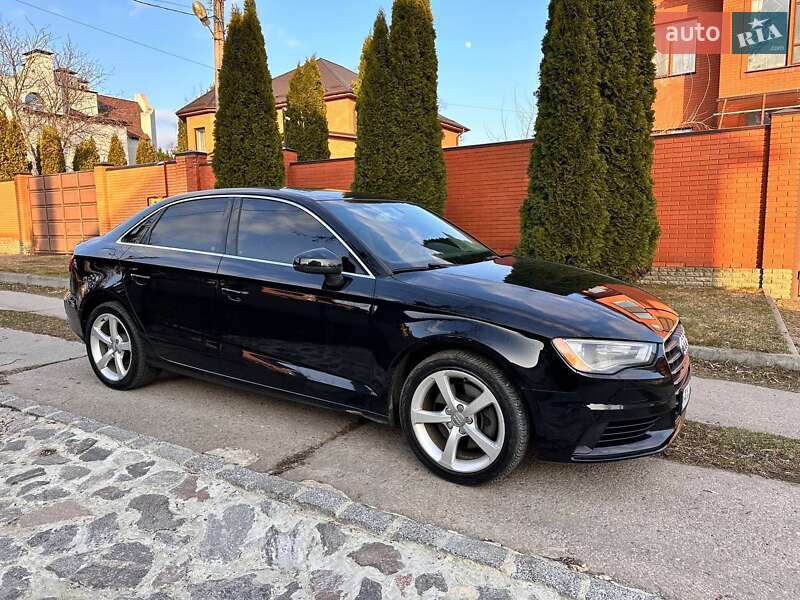 Седан Audi A3 2013 в Харкові