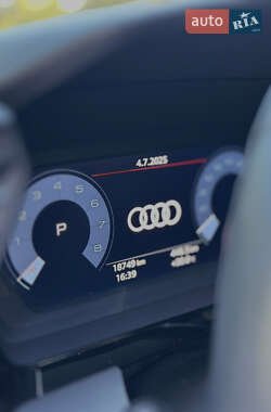 Седан Audi A3 2023 в 