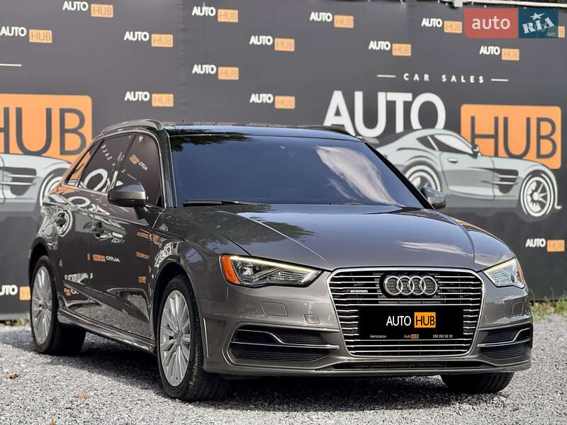 Хэтчбек Audi A3 2016 в Харькове