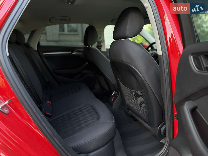 Седан Audi A3 2013 в Белой Церкви