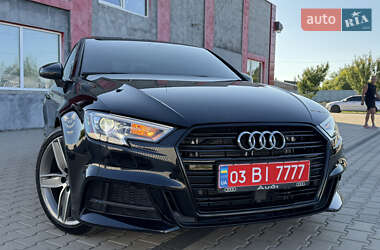 Седан Audi A3 2018 в 