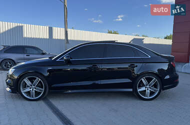 Седан Audi A3 2018 в 
