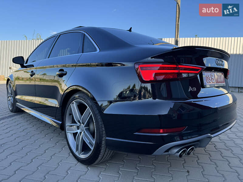 Седан Audi A3 2018 в Лубнах