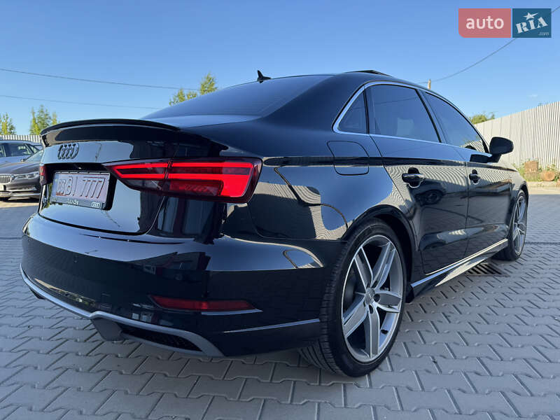 Седан Audi A3 2018 в Лубнах