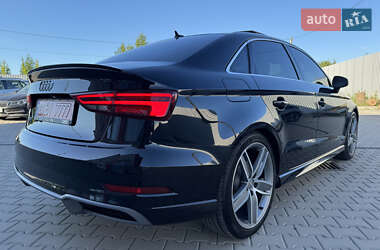 Седан Audi A3 2018 в 