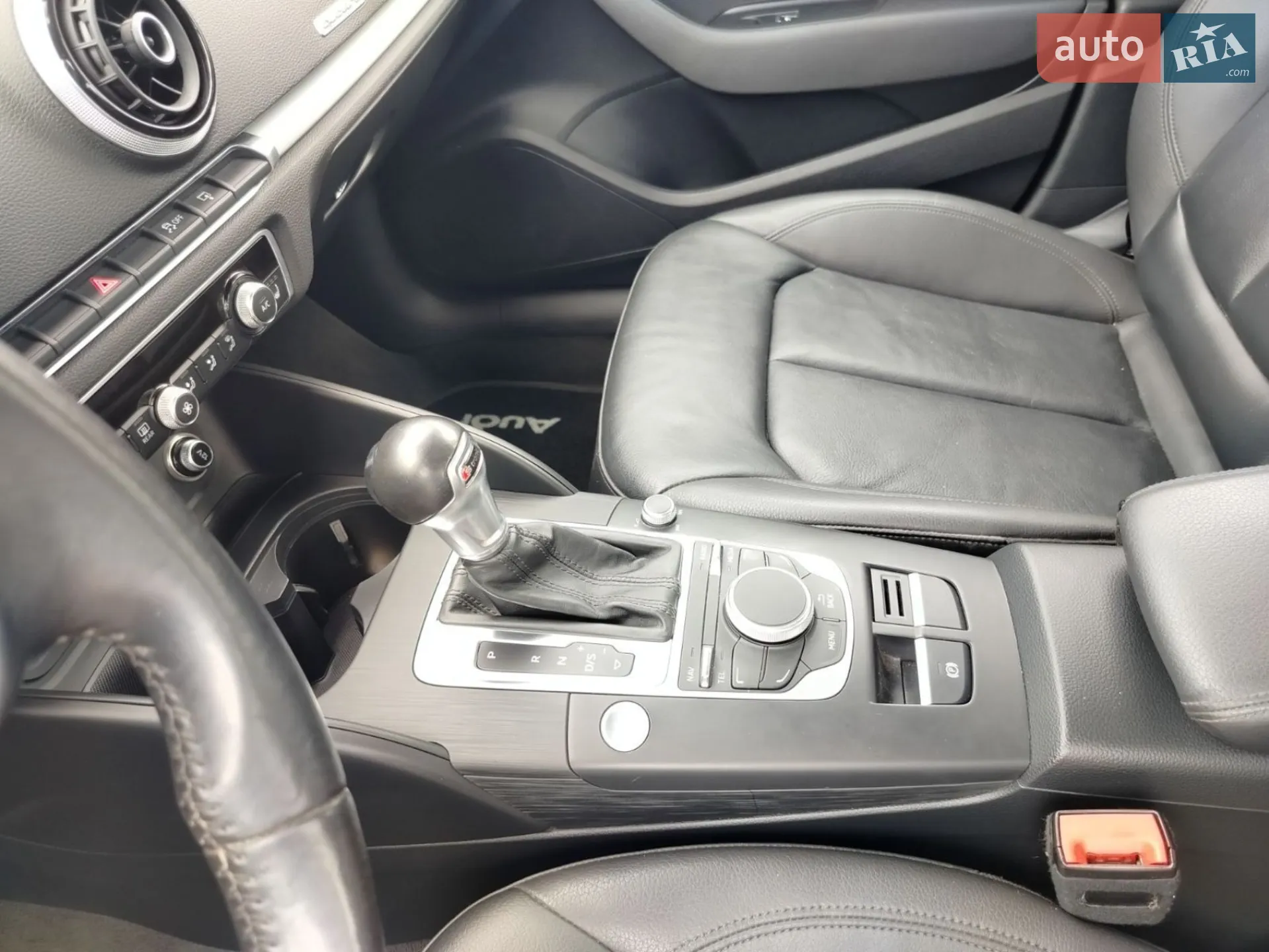 2016 Audi A3 - мініатюра 43
