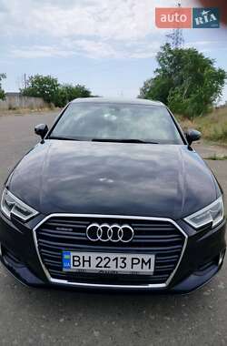 Седан Audi A3 2016 в Одессе