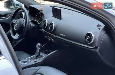 Седан Audi A3 2014 в 