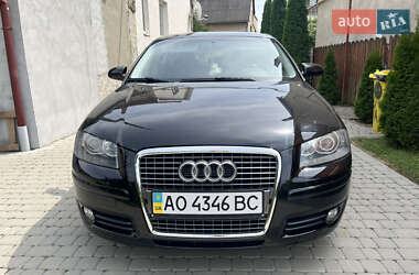Хэтчбек Audi A3 2005 в Берегово