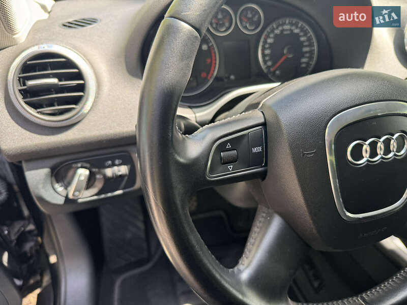 Хэтчбек Audi A3 2009 в Млинове