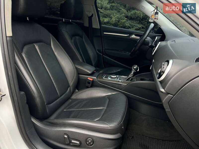 Седан Audi A3 2015 в Черкассах