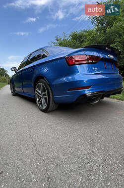Седан Audi A3 2017 в 