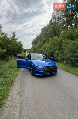 Седан Audi A3 2017 в 