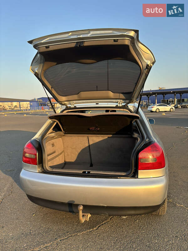 Хетчбек Audi A3 1997 в Одесі