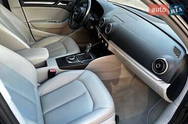 Седан Audi A3 2014 в 