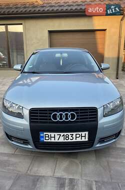 Хетчбек Audi A3 2003 в Ізмаїлі