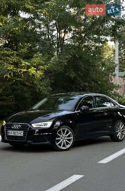 Седан Audi A3 2014 в 