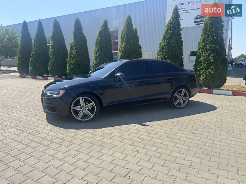 Седан Audi A3 2014 в Миколаєві