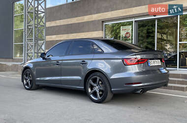 Седан Audi A3 2015 в 