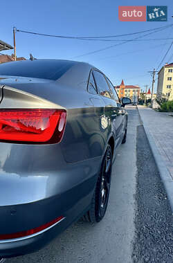 Седан Audi A3 2016 в 