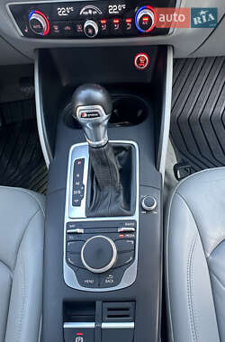 Седан Audi A3 2016 в 