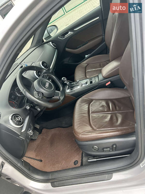 Седан Audi A3 2014 в Львове