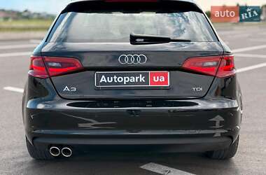 Хетчбек Audi A3 2016 в 