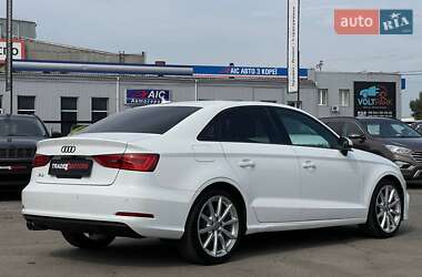 Седан Audi A3 2015 в 
