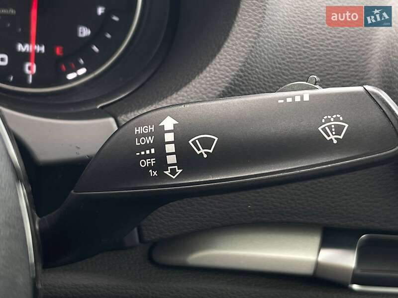 Седан Audi A3 2015 в Киеве
