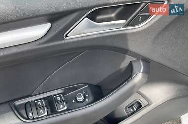 Седан Audi A3 2015 в 