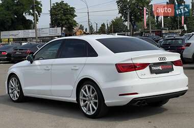 Седан Audi A3 2015 в 