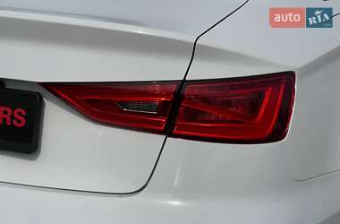 Седан Audi A3 2015 в 