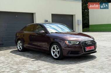 Седан Audi A3 2015 в 