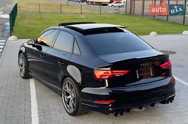 Седан Audi A3 2018 в 