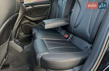 Седан Audi A3 2018 в 