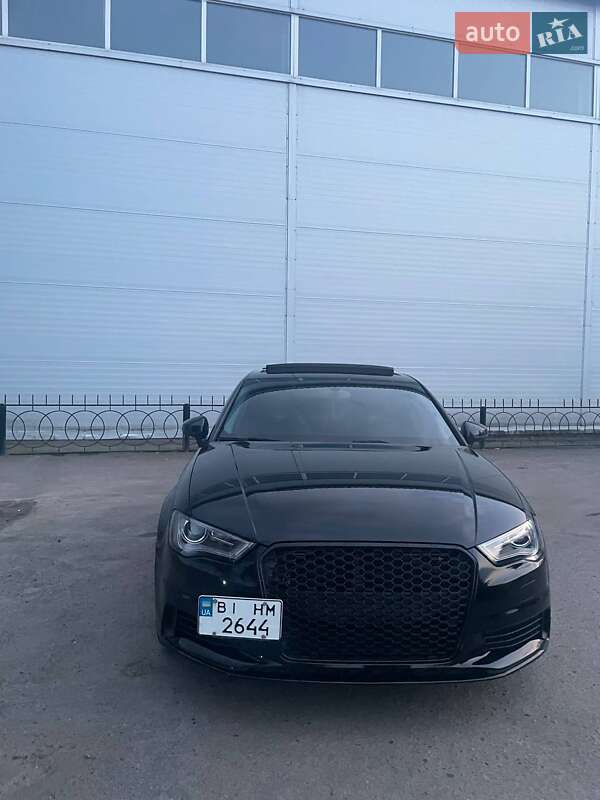 Седан Audi A3 2015 в 