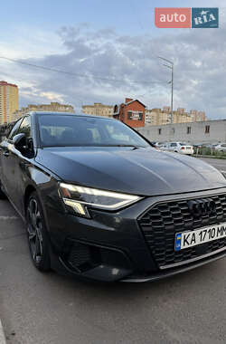 Седан Audi A3 2021 в 