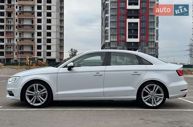 Седан Audi A3 2013 в 