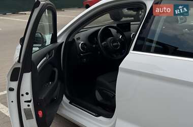 Седан Audi A3 2013 в 