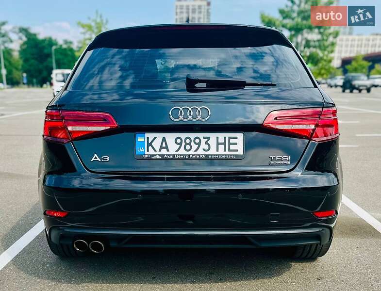 Хетчбек Audi A3 2017 в Києві