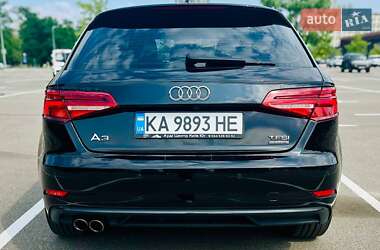 Хетчбек Audi A3 2017 в 