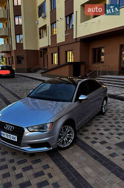 Седан Audi A3 2015 в 