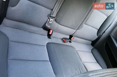 Хетчбек Audi A3 2004 в 