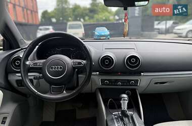 Седан Audi A3 2015 в 