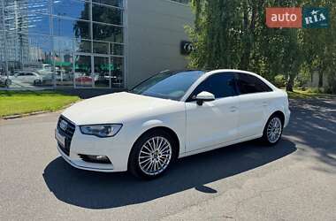 Седан Audi A3 2014 в 