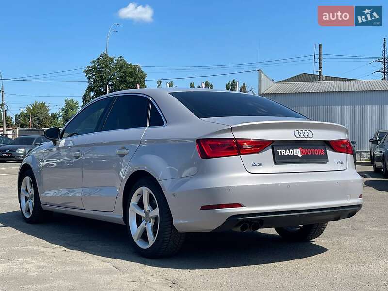Седан Audi A3 2013 в Києві