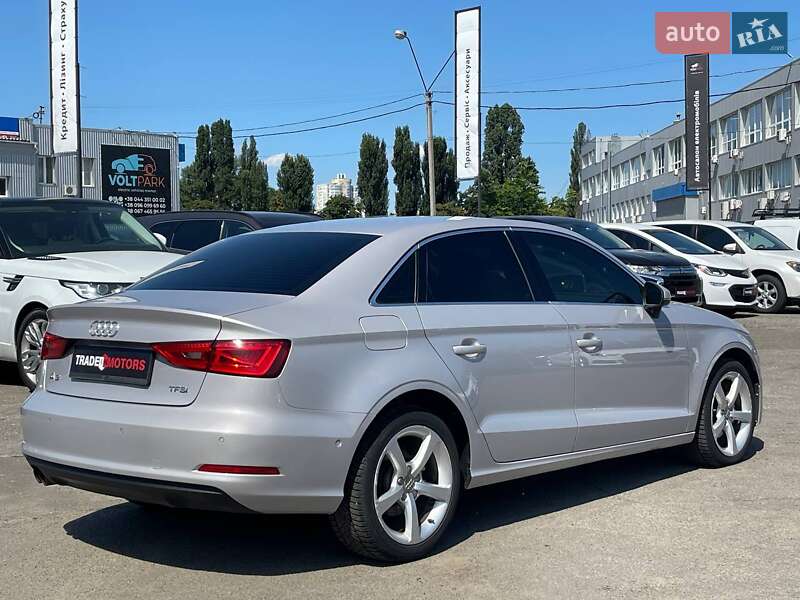 Седан Audi A3 2013 в Києві