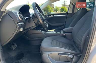 Седан Audi A3 2013 в 