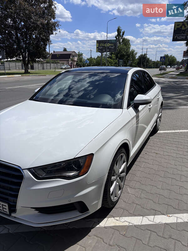 Седан Audi A3 2015 в Києві